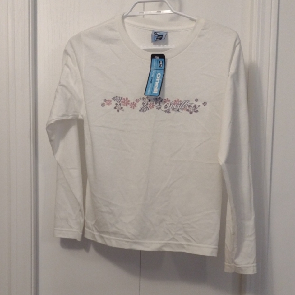 O'Neill White Long Sleeve Tee with Subtle Design